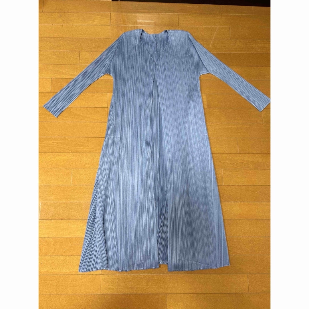 PLEATS PLEASE ISSEY MIYAKE(プリーツプリーズイッセイミヤケ)のプリーツプリーズ　please please ジャケット レディースのジャケット/アウター(テーラードジャケット)の商品写真