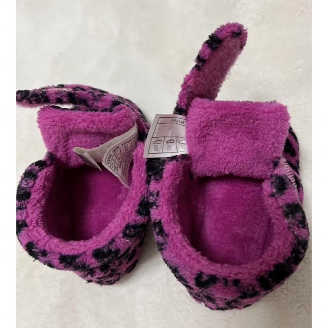 UGG(アグ)のUGG babyブーツ豹柄 キッズ/ベビー/マタニティのベビー靴/シューズ(~14cm)(ブーツ)の商品写真