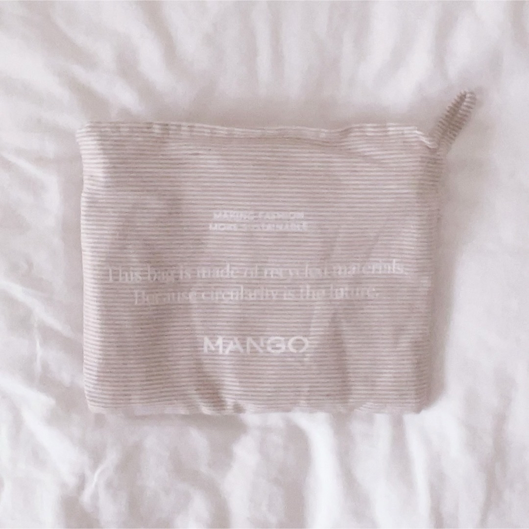 MANGO(マンゴ)のMANGO エコバッグ ベージュ♡ トートバッグ 折り畳み ポケット ボーダー レディースのバッグ(エコバッグ)の商品写真