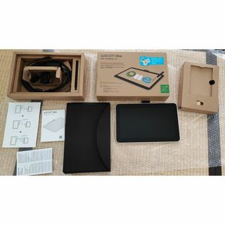 ワコム(Wacom)のwacom one 12 3in1ケーブル　液晶ペンタブレット(その他)