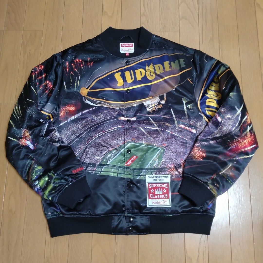 Supreme Stadium Satin Varsity JKTスタジャン