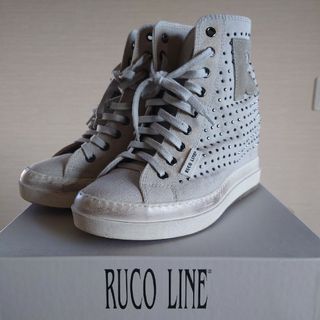 ルコライン(RUCO LINE)の🉐最終価格‼️LUCO LINE★スタッズスニーカー★(スニーカー)