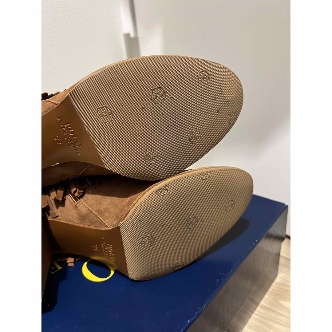 POLO RALPH LAUREN(ポロラルフローレン)のポロラルフローレン　フリンジ　スエード ショートブーツ　ウエスタン レディースの靴/シューズ(ブーツ)の商品写真