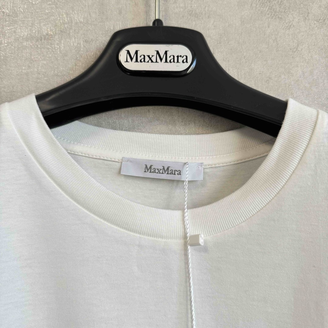 Max Mara(マックスマーラ)の【24SS・正規品★】Max Mara ELMO テディ ロゴ付き Tシャツ レディースのトップス(Tシャツ(半袖/袖なし))の商品写真