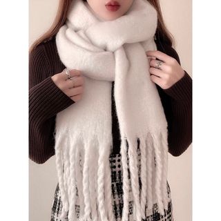 グレイル(GRL)の起毛フェイクウールフリンジボリュームマフラー[fo1250] アイボリー (マフラー/ショール)