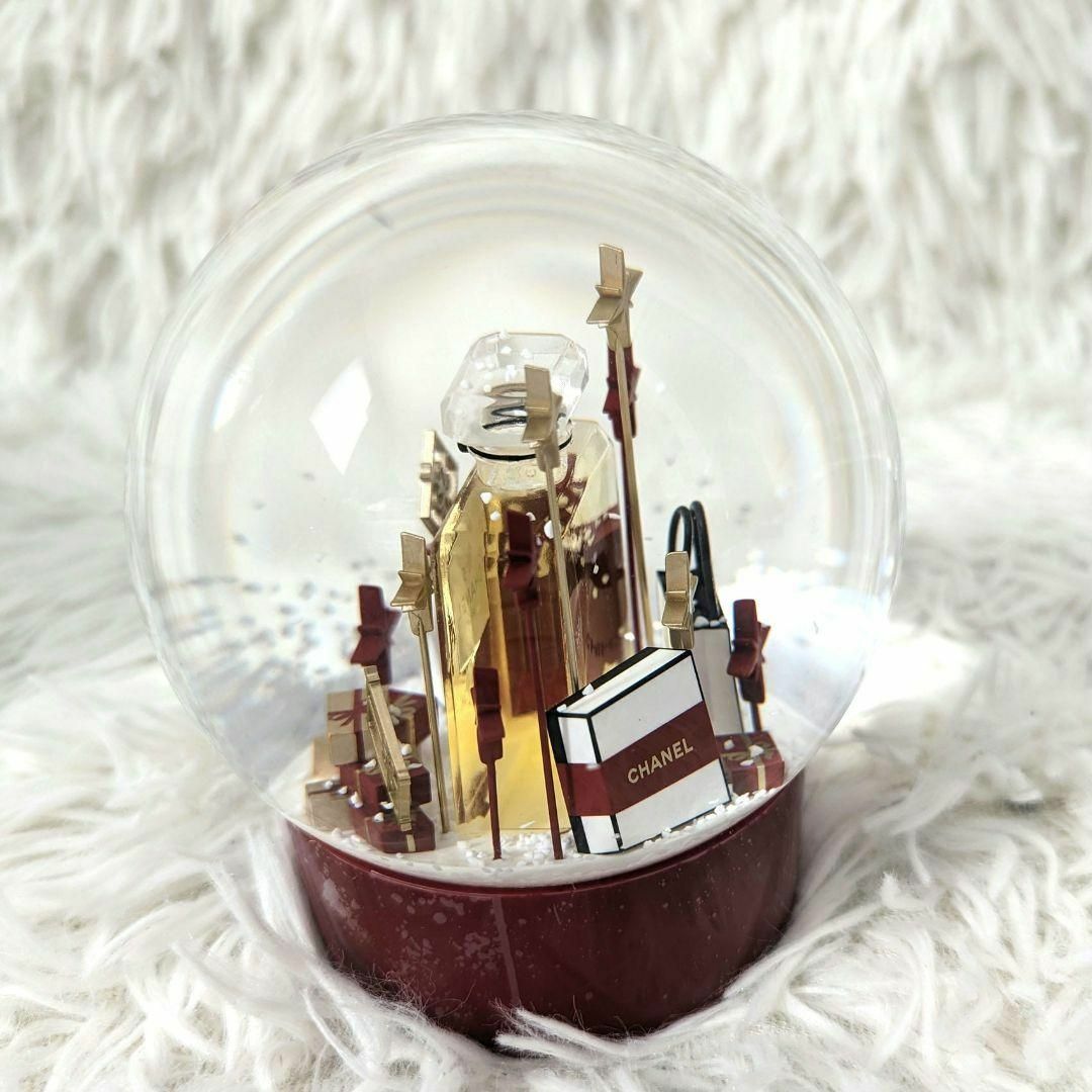 CHANEL - 極美品 2023年 箱付 シャネル CHANEL N°5 スノードーム CHANEL - 極美品 2023年 箱付 シャネル CHANEL N°5 スノードーム