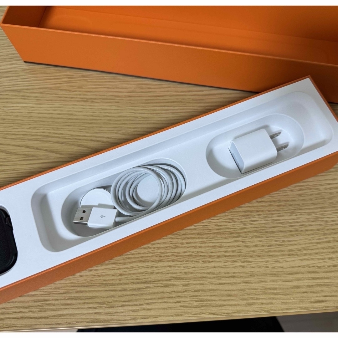 Hermes(エルメス)のApple Watch HERMES series5 スペースブラック 44mm メンズの時計(腕時計(デジタル))の商品写真