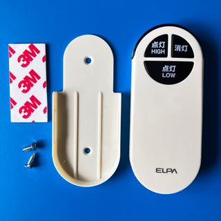 ELPA - 【新品未使用】エルパ LED多目的灯Slim&Flat用 専用リモコンとホルダー