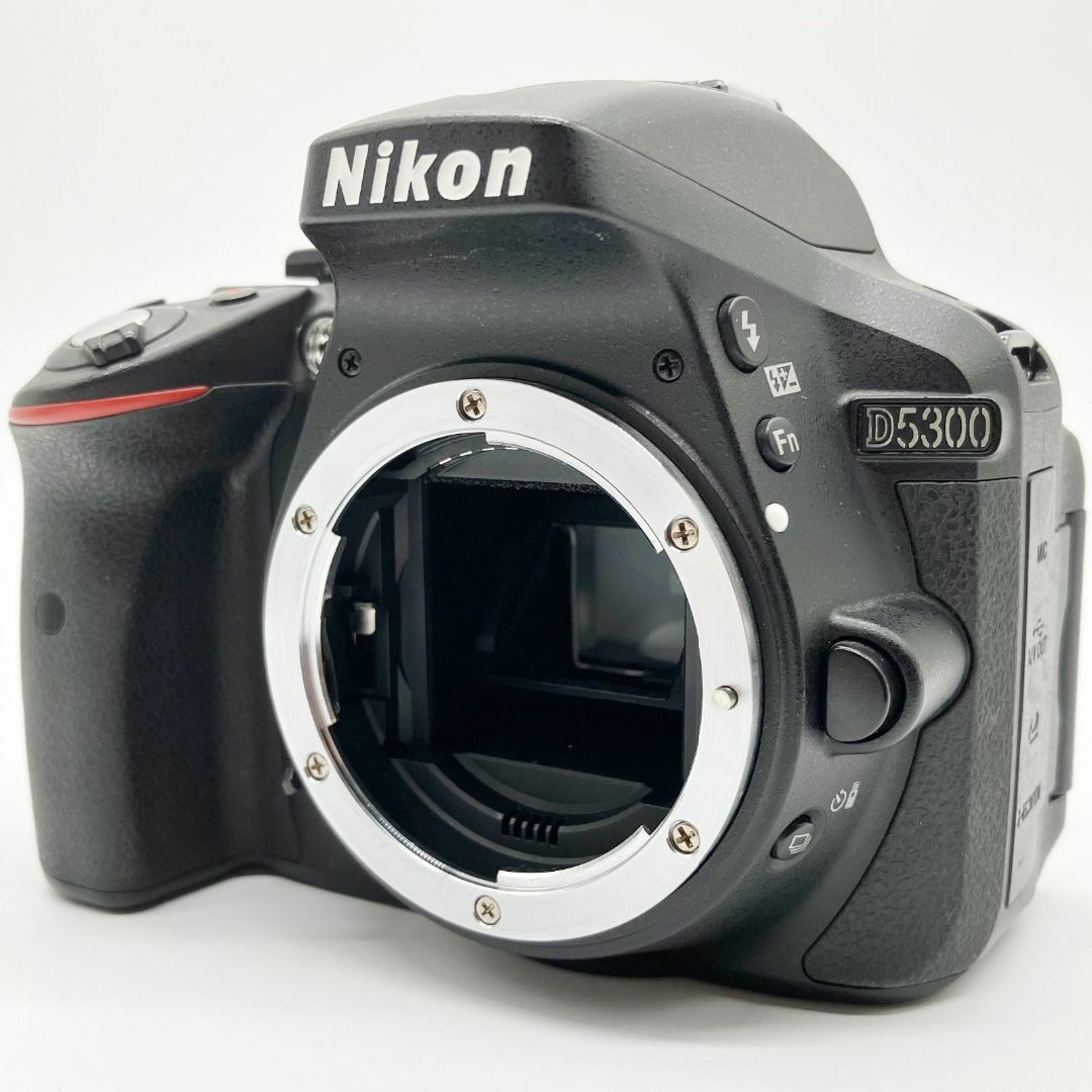 Nikonの■ Nikon ニコン D5300 18-55mm VR II レンズキット
