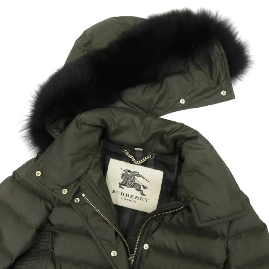 BURBERRY - 【レア】Burberry ロングダウンコート リアルファー BURBERRY - 【レア】Burberry ロングダウンコート リアルファー