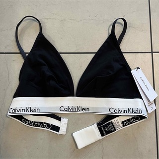 カルバンクライン(Calvin Klein)の【Calvin Klein】カルバンクラインブラジャートライアングルQF1061(ブラ)