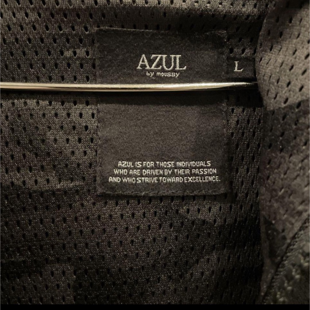 AZUL by moussy(アズールバイマウジー)の送料込❗️アズールバイマウジー　ナイロンジャケット　フードつき　アウトドア メンズのジャケット/アウター(ナイロンジャケット)の商品写真