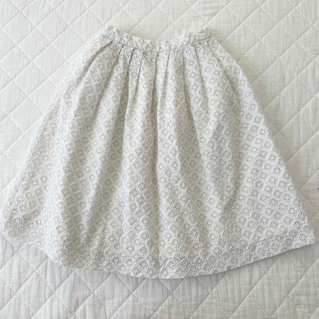 Bonpoint(ボンポワン)のBonpoint 総レーススカート　クチュールライン キッズ/ベビー/マタニティのキッズ服女の子用(90cm~)(スカート)の商品写真