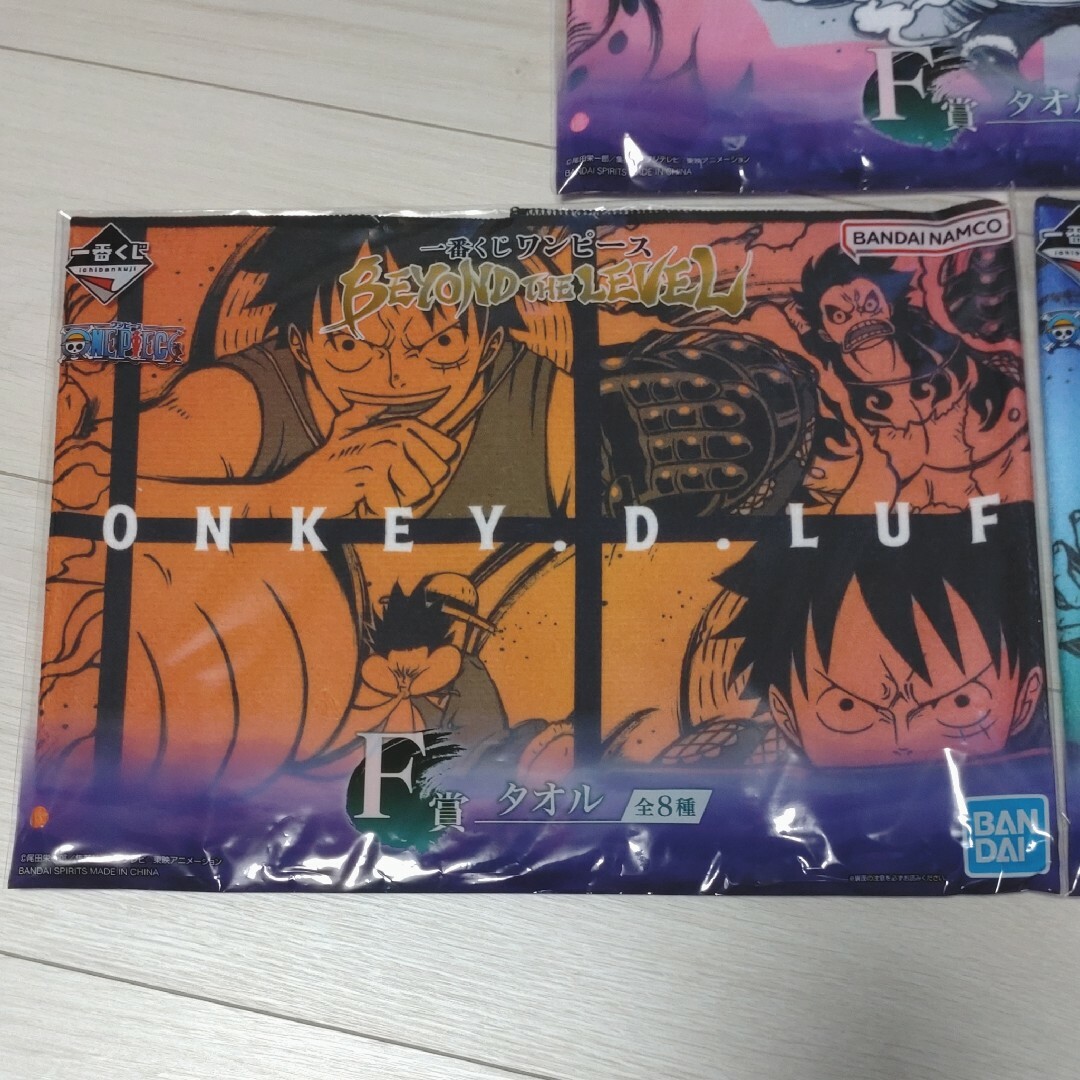 ONE PIECE(ワンピース)のワンピース　一番くじ　BEYOND THE LEVELF賞　タオル エンタメ/ホビーのアニメグッズ(タオル)の商品写真