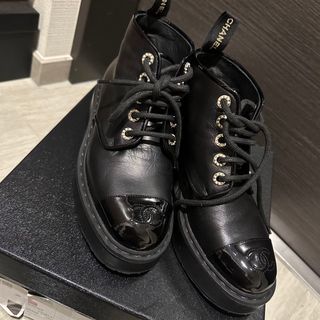 CHANEL ブーツ 37 ロゴベルト ボア