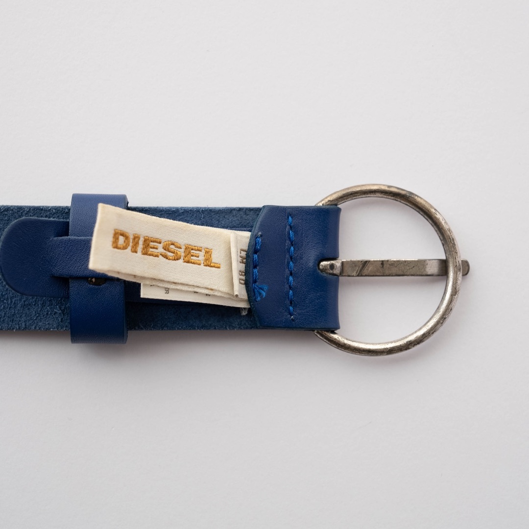 DIESEL(ディーゼル)のDIESEL ディーゼル 本革 ベルト ブルー サイズ 80 / 32 青デニム レディースのファッション小物(ベルト)の商品写真