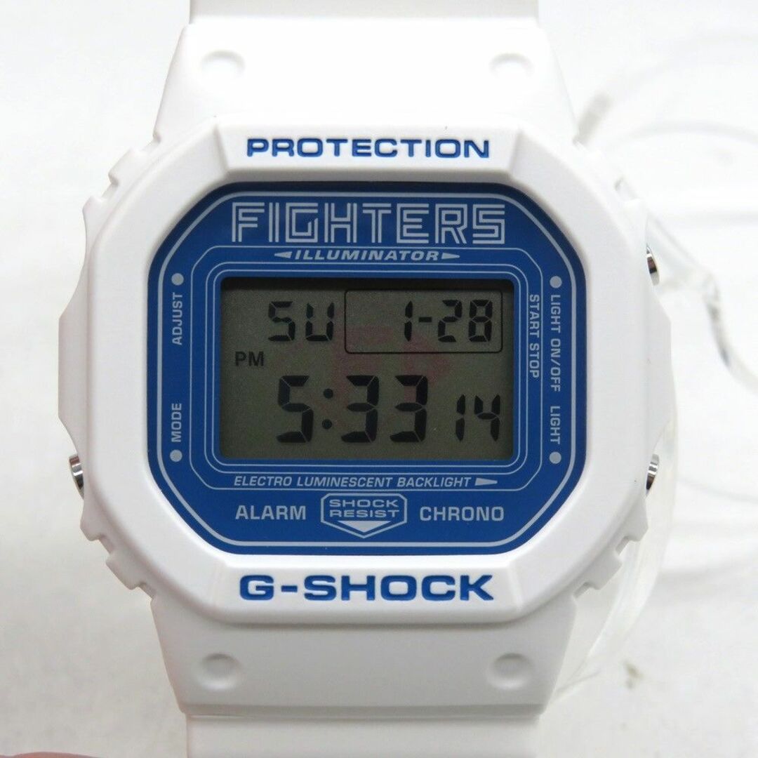 G-SHOCK(ジーショック)のCASIO G-SHOCK FIGHTERS DW-5600 メンズの時計(腕時計(デジタル))の商品写真