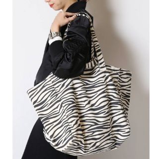 ドゥーズィエムクラス(DEUXIEME CLASSE)の【SITA PARANTICA/シータパランティカ】ZEBRA TOTE バッグ(トートバッグ)