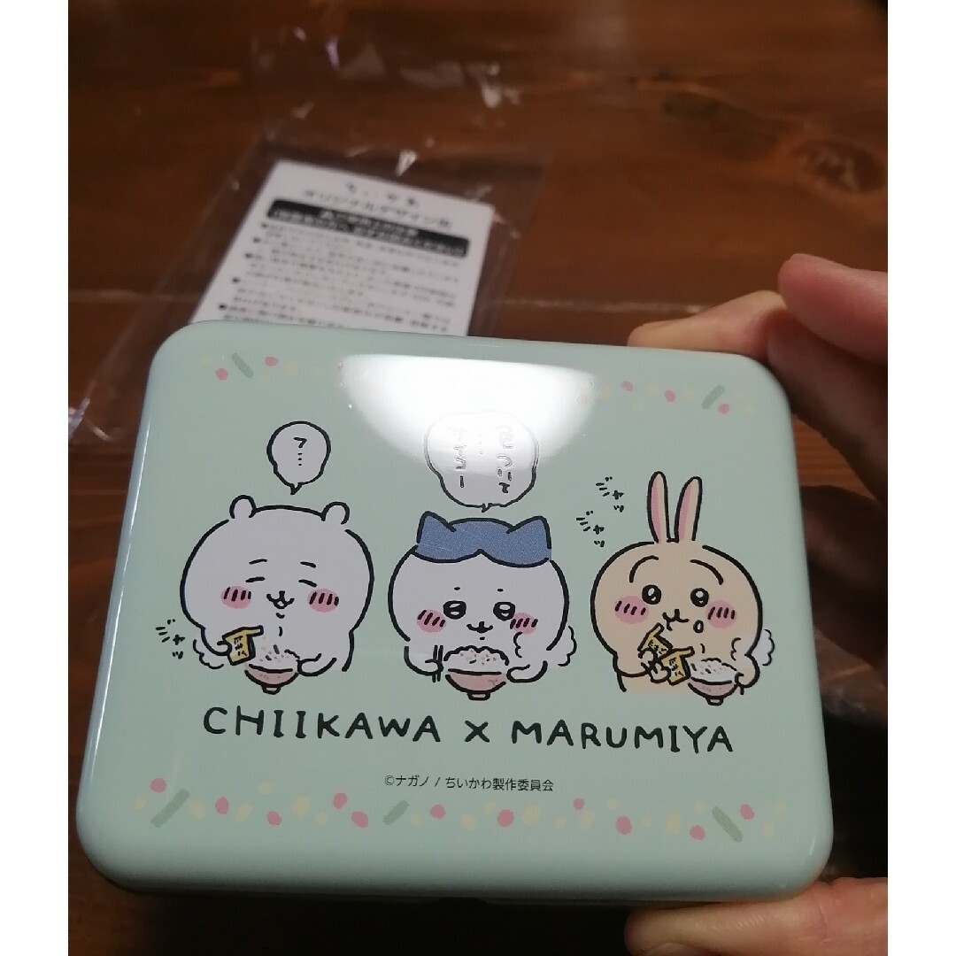 ちいかわ　丸美屋　当選品　ふりかけ　缶ケース エンタメ/ホビーのおもちゃ/ぬいぐるみ(キャラクターグッズ)の商品写真