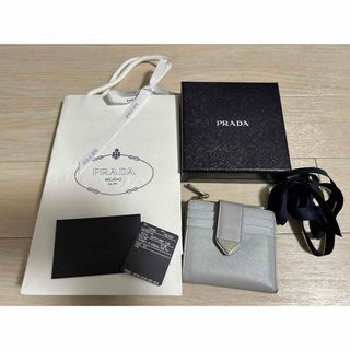 プラダ(PRADA)のPRADA サフィアーノタブ 折り財布  (財布)