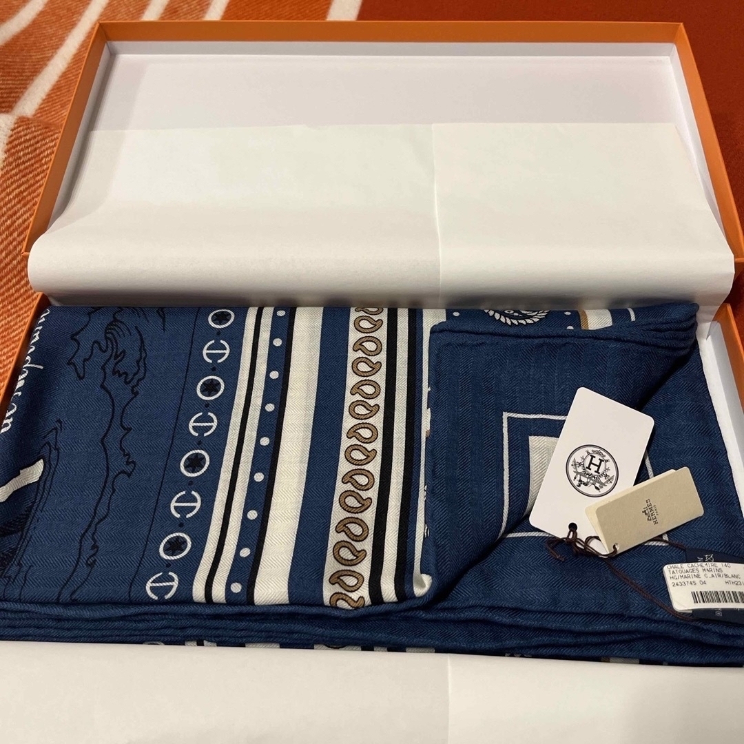 Hermes(エルメス)のエルメス　バンダナ　カシシル　船乗りのタトゥー　新品　2024ss　カレ140 レディースのファッション小物(バンダナ/スカーフ)の商品写真