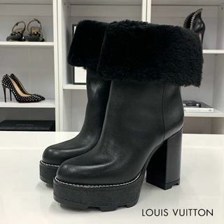 ルイヴィトン(LOUIS VUITTON)の9076 ヴィトン LV ボブールライン レザー ムートン アンクルブーツ(ブーツ)