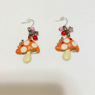 きのこ キノコ オレンジ 水玉ドット POP キュート ピアス アクセサリー(ピアス)