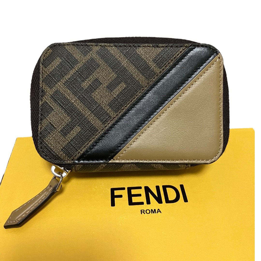 フェンディ FENDI ズッカ ミニ 7M0344 フェンディ FENDI ズッカ ミニ 7M0344