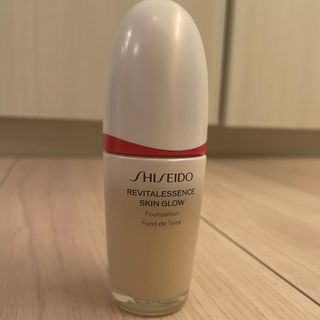 シセイドウ(SHISEIDO (資生堂))の専用！エッセンススキングロウファンデーション 140(ファンデーション)