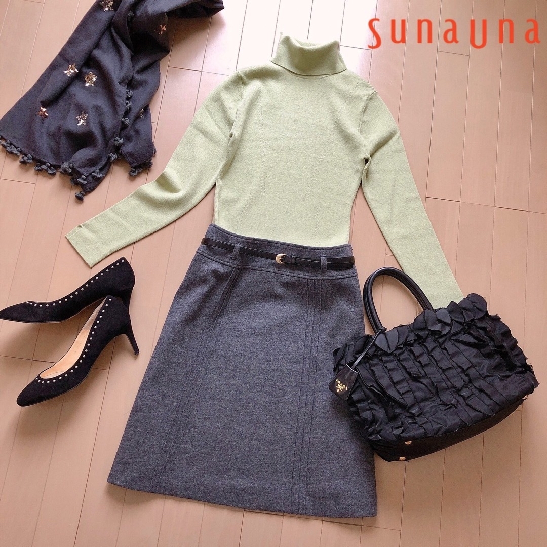 SunaUna(スーナウーナ)のsunauna 上質❤︎美ライン❤︎大人スカート インディヴィ アンタイトル レディースのスカート(ひざ丈スカート)の商品写真