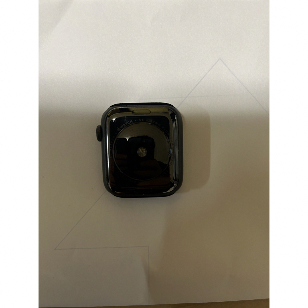 Apple Watch(アップルウォッチ)の【ジャンク品】Apple Watch SE（第1世代）アルミニウム 44mm メンズの時計(腕時計(デジタル))の商品写真