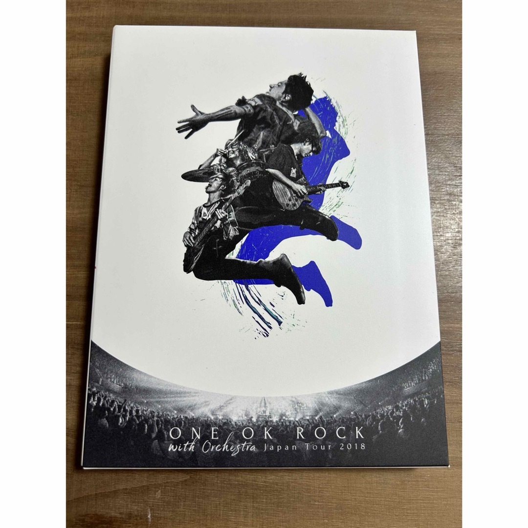 ONE OK ROCK(ワンオクロック)のONEOKROCK with orchestra BluRay エンタメ/ホビーのDVD/ブルーレイ(ミュージック)の商品写真