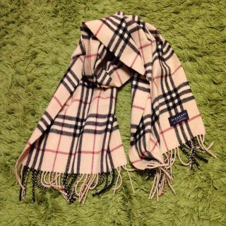 バーバリー(BURBERRY)のふわふわ♡バーバリーカシミアマフラー(マフラー/ショール)