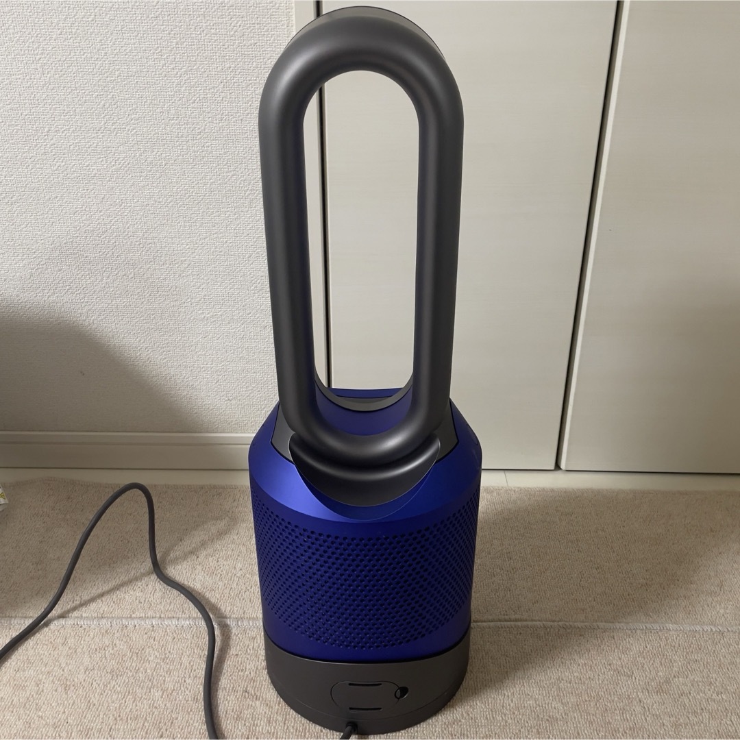 Dyson(ダイソン)のダイソン Dyson 空気清浄機能付ファンヒーター　HP03 2017年製 スマホ/家電/カメラの冷暖房/空調(ファンヒーター)の商品写真