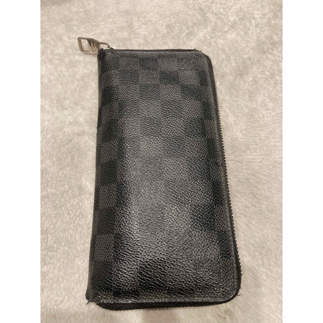 LOUIS VUITTON(ルイヴィトン)のルイ ヴィトン ジッピーウォレット ヴェルティカル ダミエ グラフィット 黒 メンズのファッション小物(長財布)の商品写真