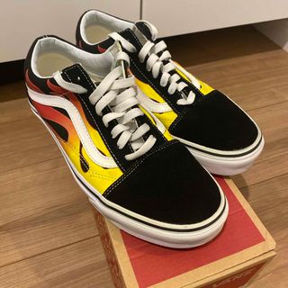 ヴァンズ(VANS)のold skool flame(スニーカー)