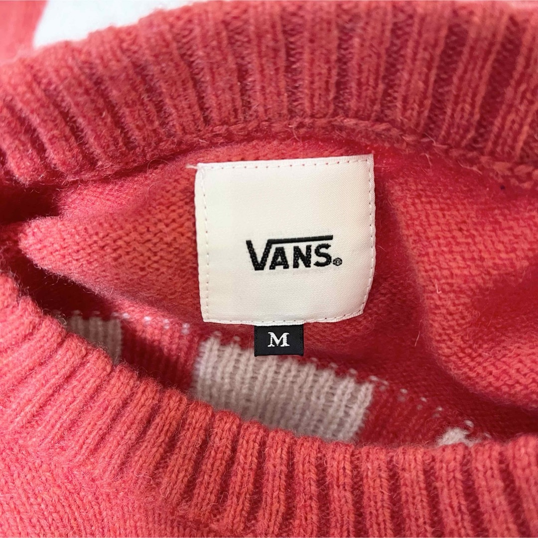 VANS(ヴァンズ)のVANS ニット　ウール　OFF THE WALL 赤　レッド レディースのトップス(ニット/セーター)の商品写真