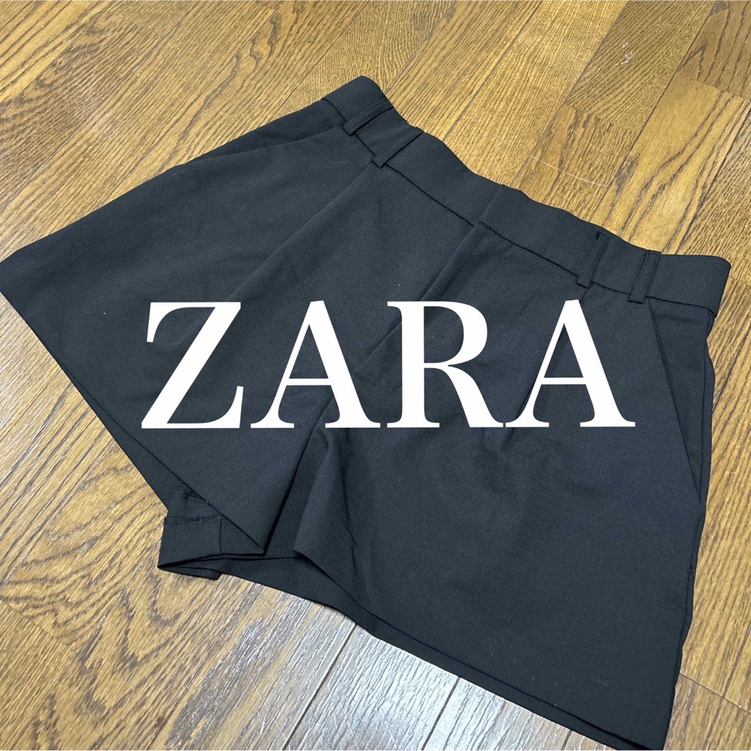 ZARA(ザラ)のZARA ショートパンツ 黒 rienda resexxy moussy SLY レディースのパンツ(ショートパンツ)の商品写真