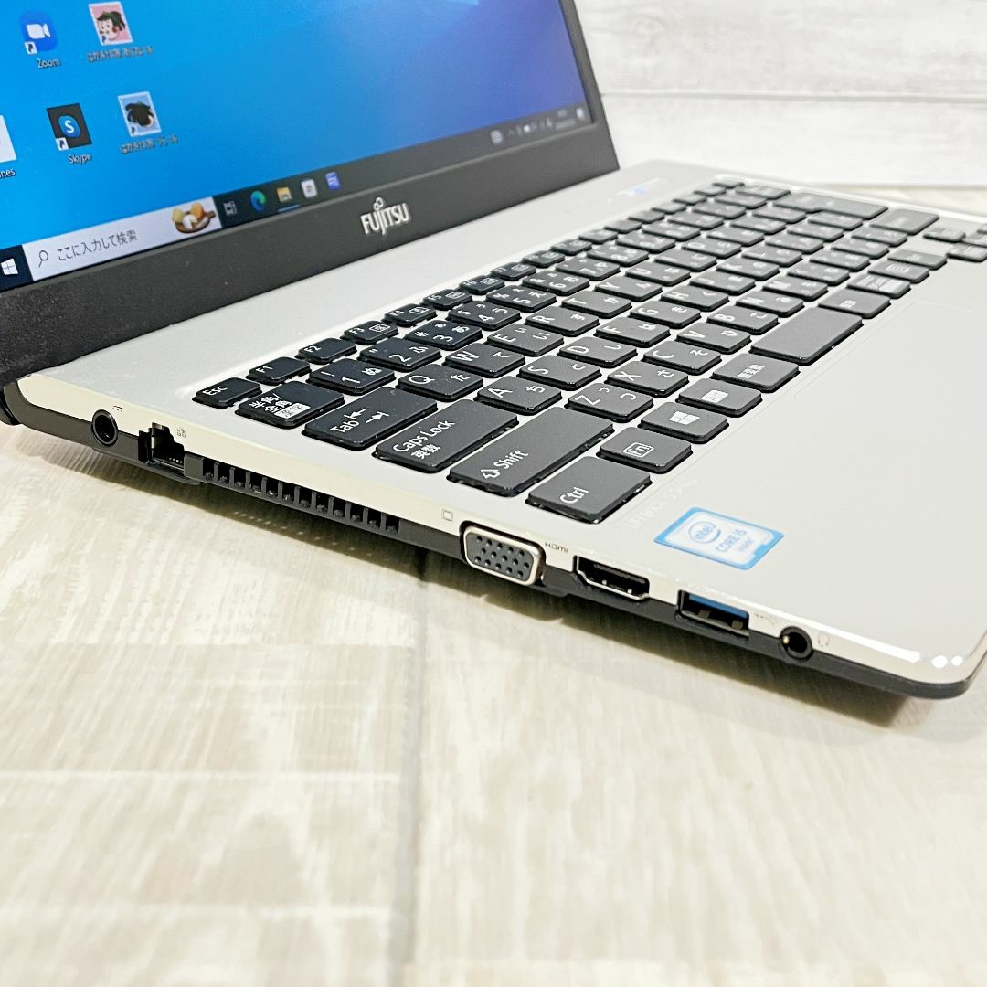 WindowsDefende薄型で携帯性抜群❗️ノートパソコン❗SSD256GB✨Corei5 ✨メモリ8GB