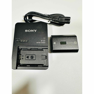 SONY NP-FV70A ソニー純正バッテリーハンディカム用　海外パッケージ