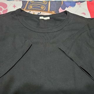 ジーユー(GU)のGU　Tシャツ　黒　Ｌサイズ(Tシャツ(半袖/袖なし))