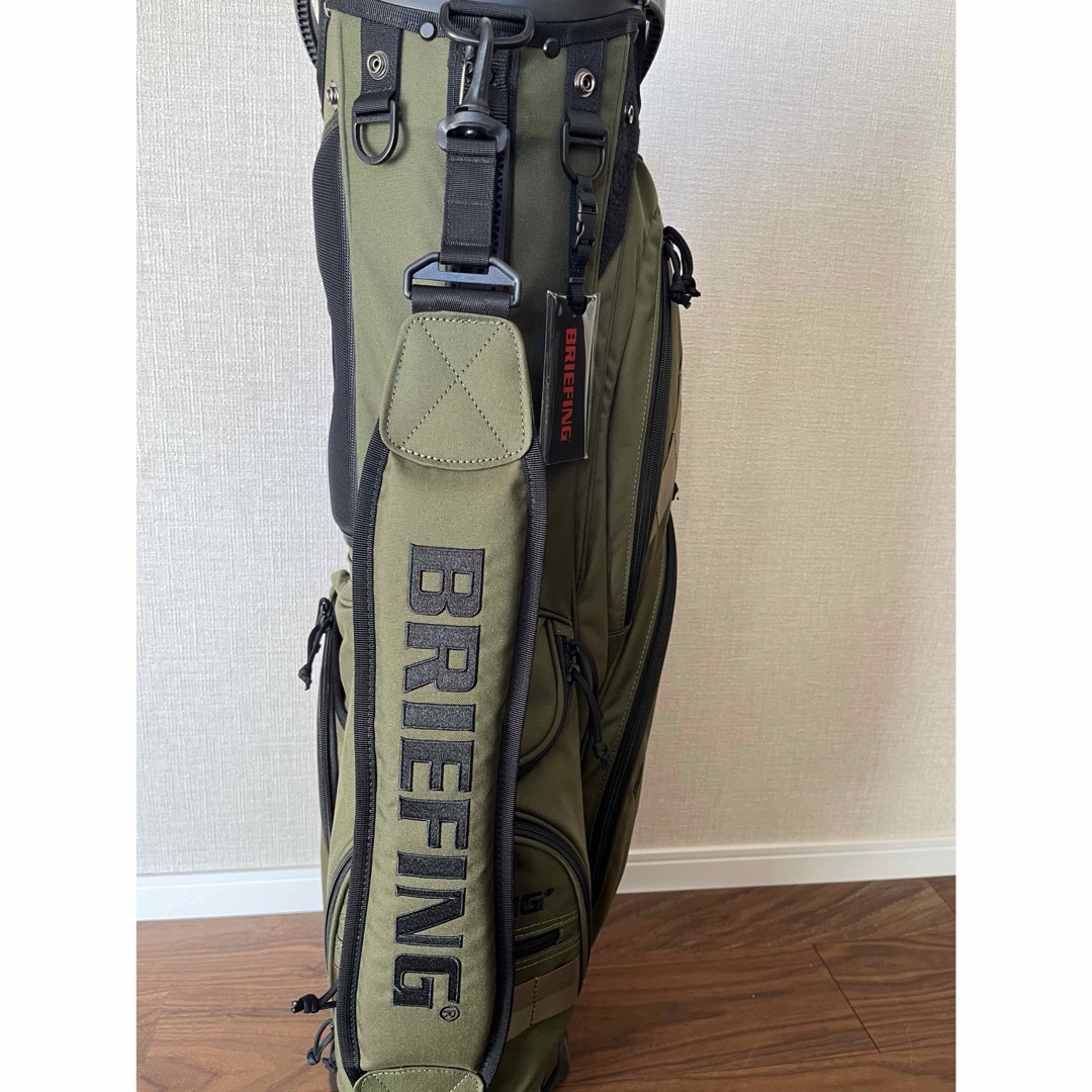 新品未使用】BRIEFINキャディバック 直営店限定モデル オリーブ 新品未使用】BRIEFINキャディバック 直営店限定モデル オリーブ