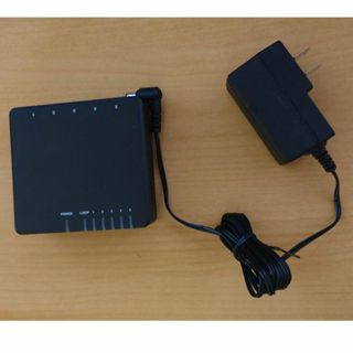 1000BASE-T対応 スイッチングハブ（１）(PC周辺機器)