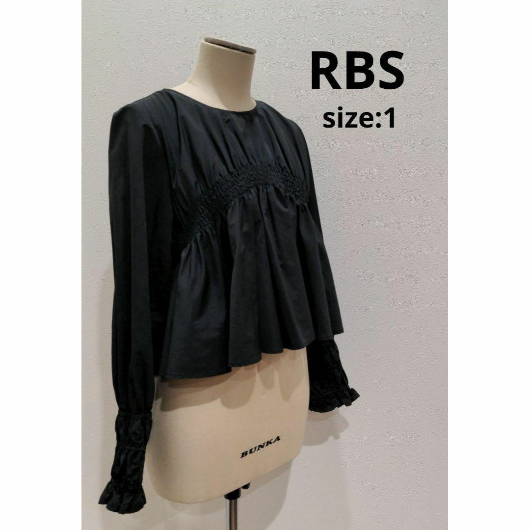 RBS(アールビーエス)のRBS レイビームス シャーリング ブラウス トップス 春夏 ギャザー 1 レディースのトップス(シャツ/ブラウス(長袖/七分))の商品写真