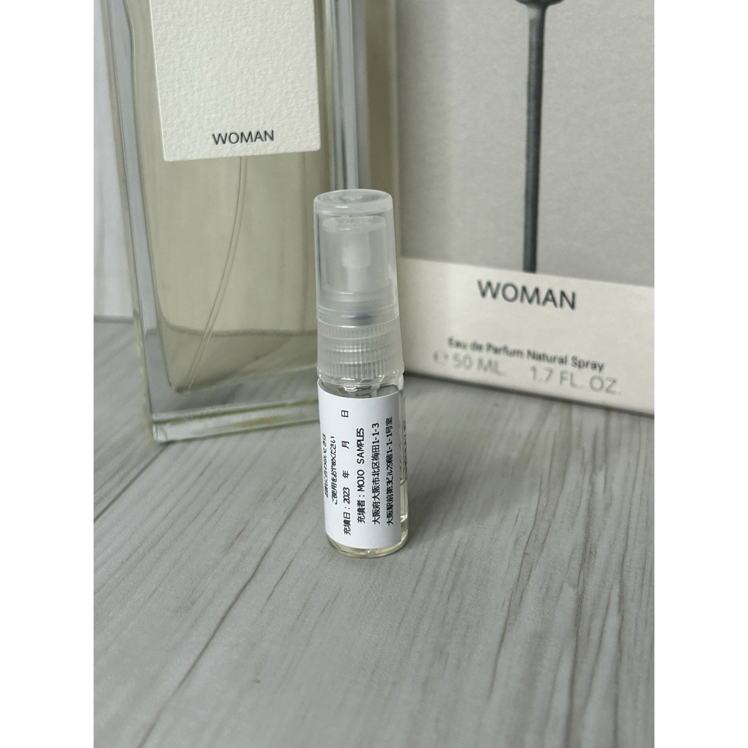 LOEWE(ロエベ)のロエベ LOEWE 001 ウーマン WOMAN オードパルファム 1.5ml コスメ/美容の香水(香水(女性用))の商品写真