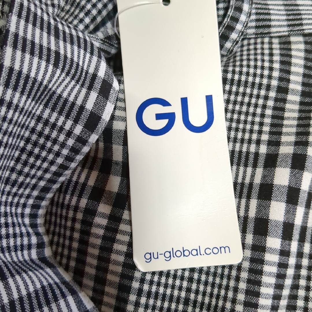 GU(ジーユー)のGU　ジーユー　ロングスカート　タイトスカート　チェックスカート レディースのスカート(ロングスカート)の商品写真