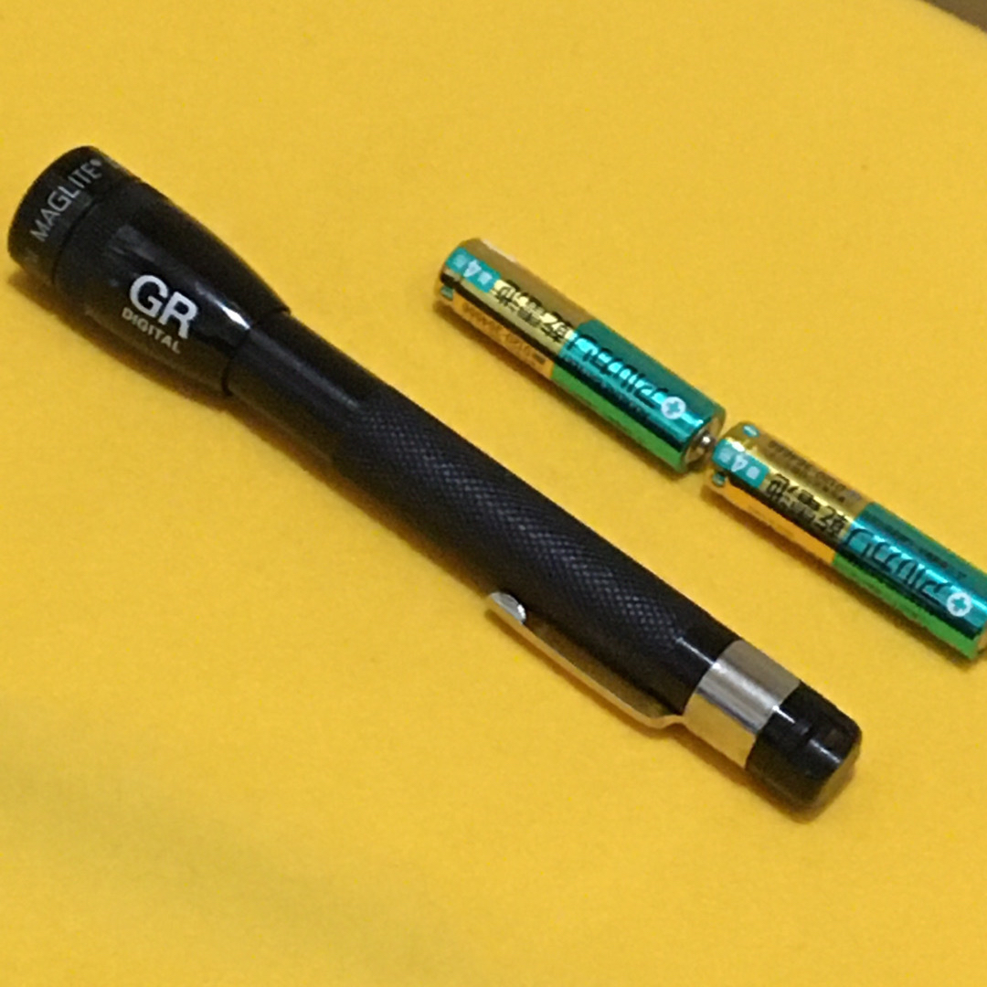 RICOH(リコー)のRICOH GR コラボ 別注MAGLITE®︎ リコーGR 珍品マグライト スマホ/家電/カメラのカメラ(コンパクトデジタルカメラ)の商品写真