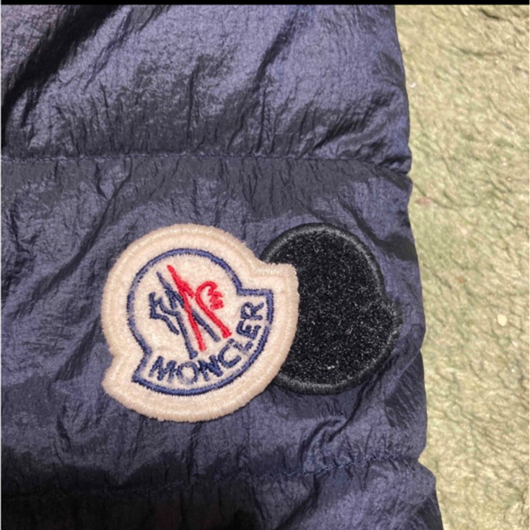 MONCLER(モンクレール)のMONCLER OCTAVIEN ネイビー 5(XXL) ライトダウン メンズのジャケット/アウター(ダウンジャケット)の商品写真