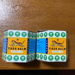 TIGER BALM 白2個セット　未使用未開封(エッセンシャルオイル（精油）)