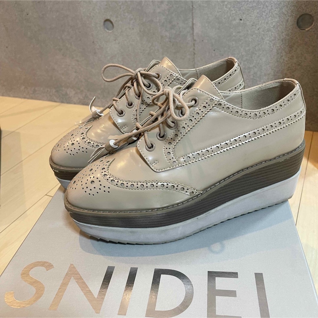 SNIDEL(スナイデル)のSNIDEL プラットフォームシューズ　L レディースの靴/シューズ(ローファー/革靴)の商品写真